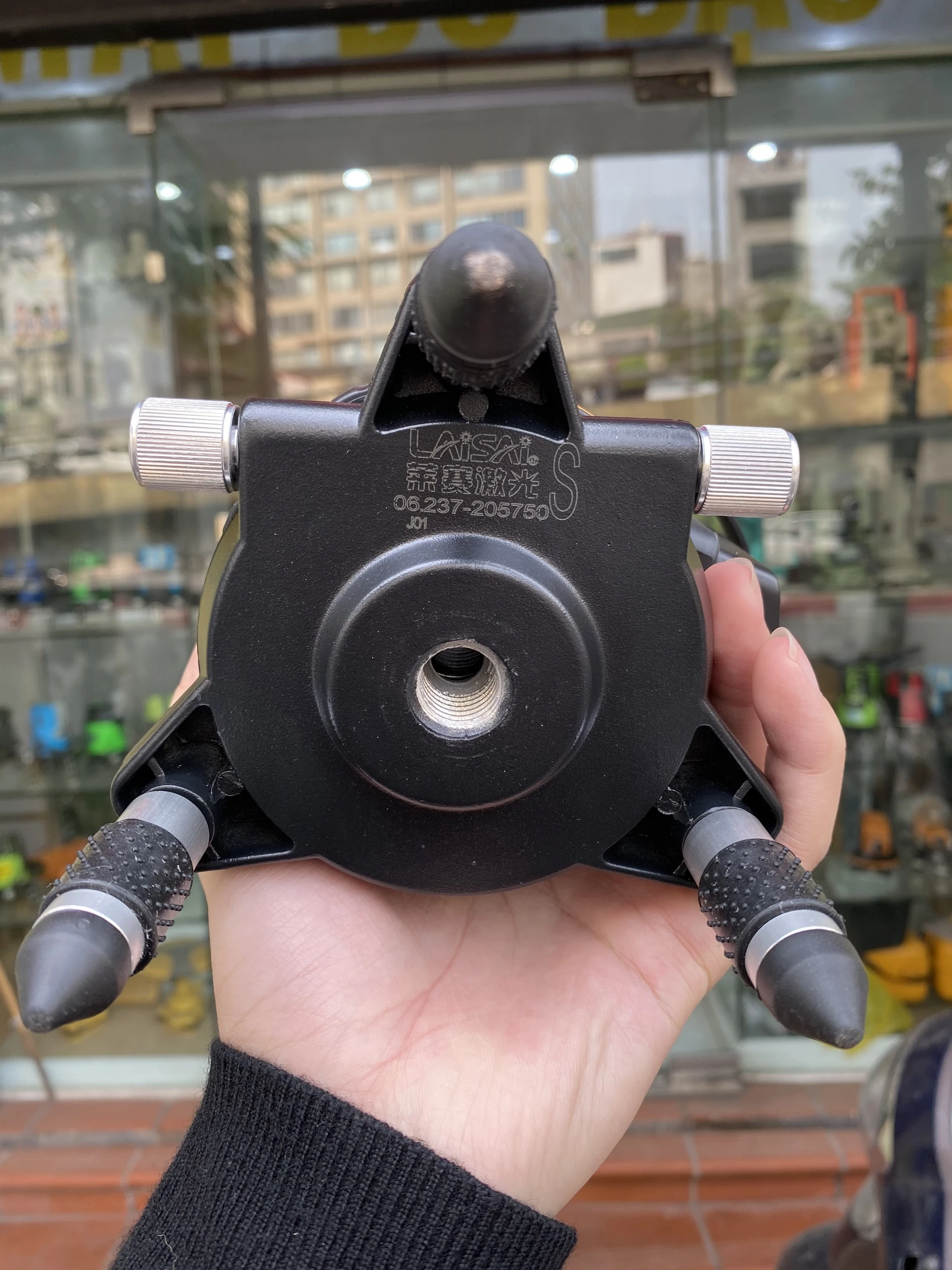 Máy cân bằng Laser Laisai LSG686SPD bóng Led siêu sáng 5 tia xanh - Tổng kho máy cân bằng Laisai chính hãng Geotes