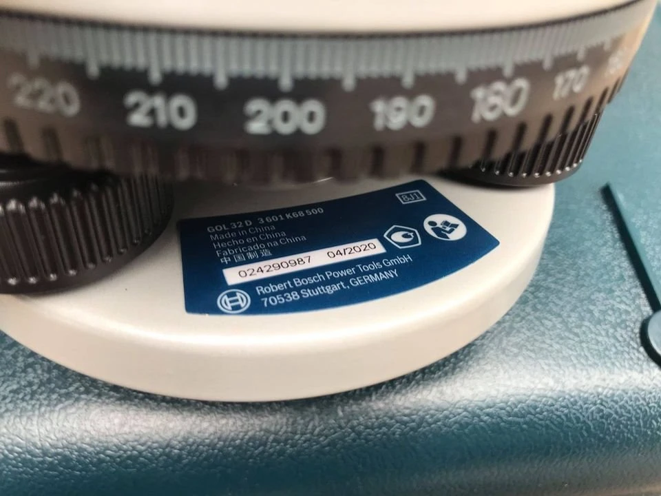 Máy thủy bình Bosch GOL 32D